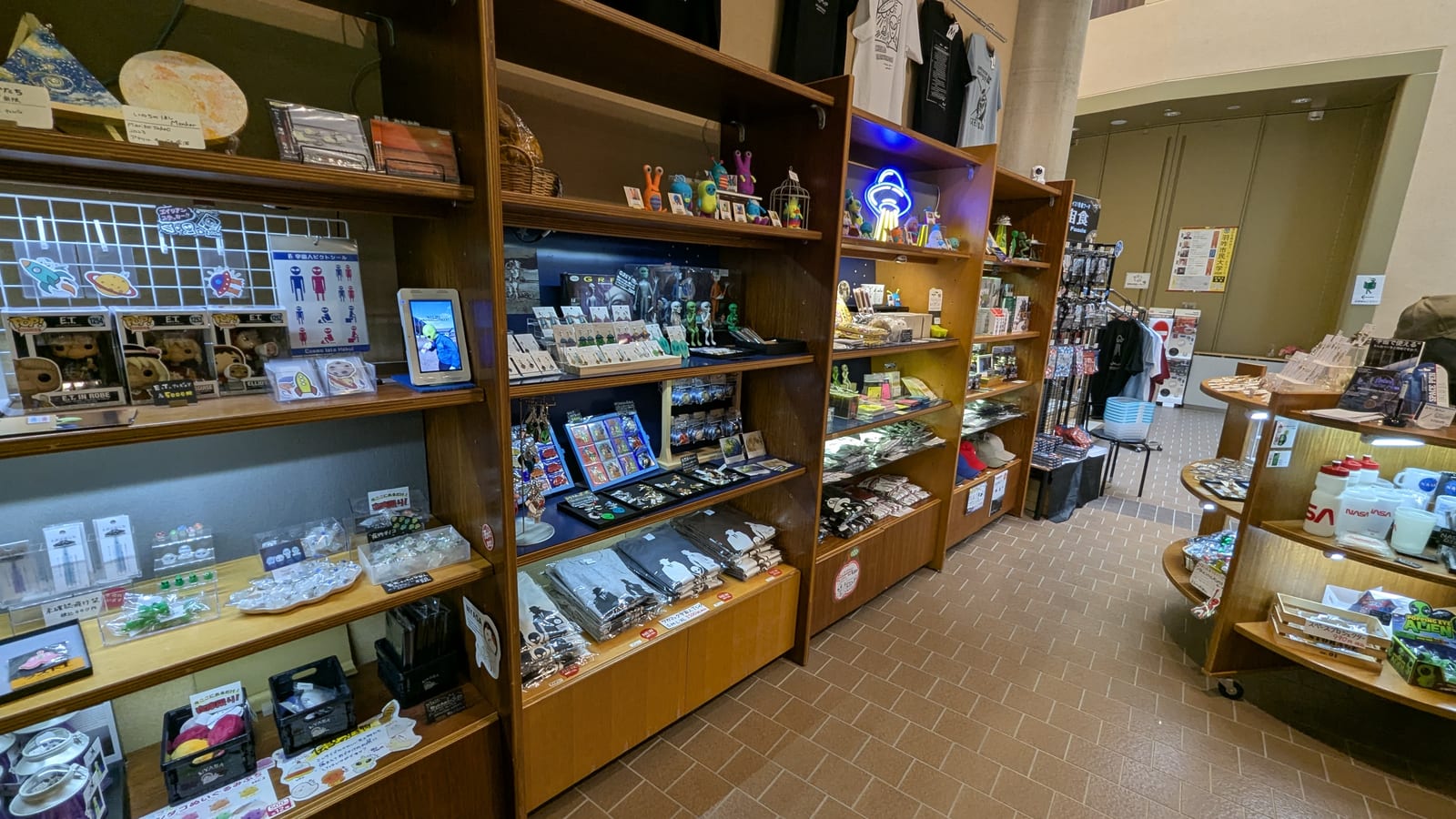 店内の様子 1